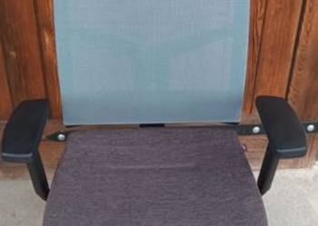 Fotel biurowy Bejot eleven 103, używany stan praktycznie idealny