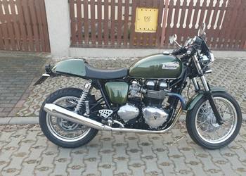 Triumph Thruxton 900