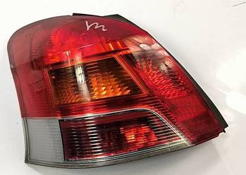 LAMPA LEWA TYŁ TOYOTA YARIS II