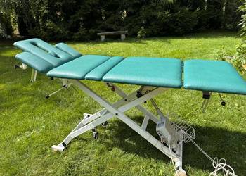Stół, leżanka rehabilitacyjna i terapeutyczna, elektryczna marki SUMER.