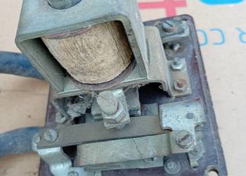 Przełącznik samochodowy 12 na 24 V