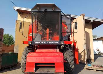 Kombajn zbożowy Deutz- Fahr Kombajn zbożowy Deutz- Fahr