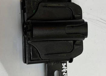 VOLVO V40 XC60 S60 ZAMEK MASKI RYGIEL 31425975 VOLVO V40 XC60 S60 ZAMEK MASKI RYGIEL 31425975