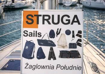 Żagiel Grot czarny dacron do omegi turystycznej.STRUGA Żaglownia Południe