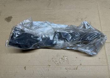 Ślizg mocowanie zderzaka tył lewy Fiat 500 51882430 Ślizg mocowanie zderzaka tył lewy Fiat 500 51882430