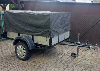 Przyczepka samochodowa