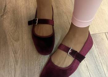 (41) Welurowe aksamitne baleriny wieczorowe z zapięciem, Nowe