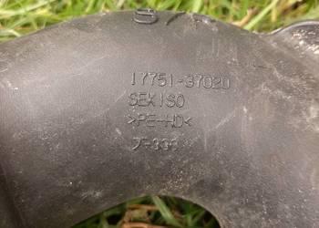 Przewód powietrza 17751-37020 avensis t27 09- t29