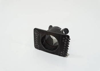 KOSZYK MOCOWANIE CZUJNIKA PDC  PRZÓD BMW E60 E61 OE 7056873 (4555855)