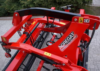 Agregat uprawowo siewny 2,5m 2,7m 3,0m.