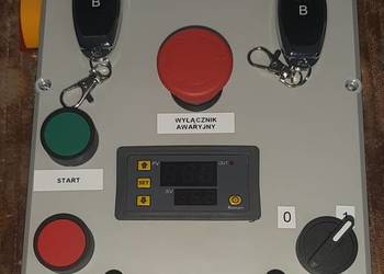 Sterownik zgarniacza hydraulicznego na pilota, automat