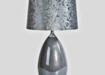 Lampa stołowa
