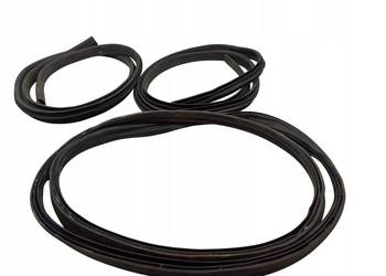 USZCZELKA DRZWI  LEWY PRAWY TYŁ BAGAŻNIKA KPL 5D WNĘKI Ford Fiesta Mk7  USZCZELKA DRZWI  LEWY PRAWY TYŁ BAGAŻNIKA KPL 5D WNĘKI Ford Fiesta Mk7