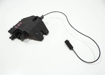 ZAMEK KLAPY BAGAŻNIKA BMW E87 8196401