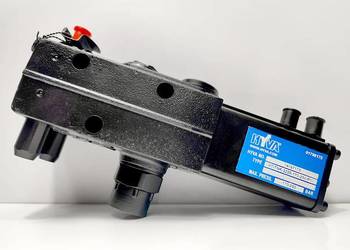 Rozdzielacz hydrauliczny na dwa ciśnienia HYVA 14767152 (150–220 bar, 220 l