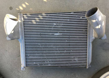 INTERCOOLER Actros 9425010301 BEHR 25184