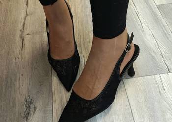 (42) Koronkowe, czarne czółenka wieczorowe z odkrytą piętą, NOWE