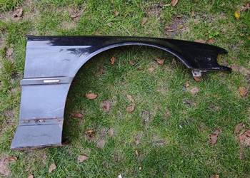 Błotnik prawy przód BMW E38 przed lift Cosmosschwarz Metallic