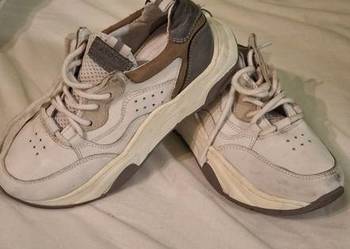 buty sportowe ASICS