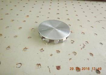 DEKIEL DEKIELEK OSŁONA FELGI CAPRI MK2 1595938