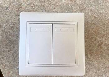 Włącznik światła podwójny