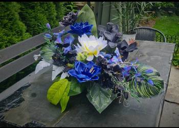 Stroik wiązanka na cmentarz Stroik wiązanka na cmentarz