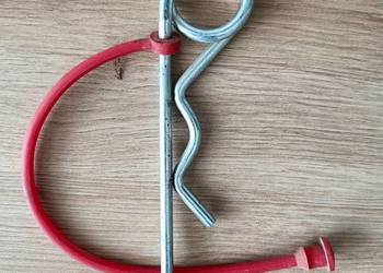 Zawleczka podwójna sprężynowa ze smyczą (pasek) typ R Beta 5mm x149mm