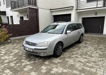 Ford Mondeo 1.8i ' Titanium  ' Climatronic ' Navi ' Alumy