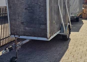 Przyczepa jednoosiowa 1300DMC. 300x140x189cm