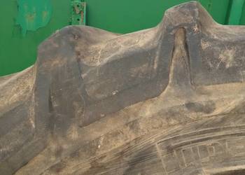 Opona 520/85 R 38 2szt.