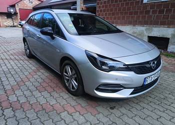 Opel Astra K 1.5 diesel 2021 rok