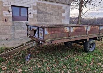 Rozrzutnik przyczepa do remontu