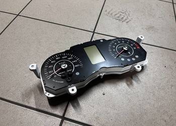 Licznik prędkościomierz obrotomierz Yamaha X-Max 125 250 09-13 ABS