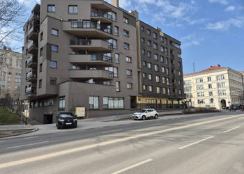 Lokal 82m² (możliwość 196m²) | Parter | Stan deweloperski | Parking pod dr…