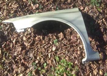 Błotnik Renault Laguna 2 lewy szałwia