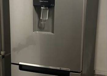 Lodówka samsung NoFrost sprawna