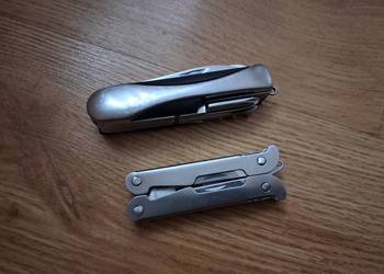 Multitool + scyzoryk