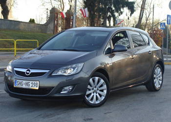 Opel Astra 1.4 Turbo benzyna 140KM sprowadzony Niemcy super stan Xenon LED