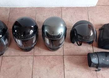 Kaski motocyklowe 4 szt. + saszetka, wałek.