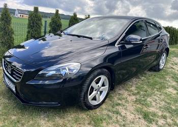 Volvo v40 2.0 diesel 190 km