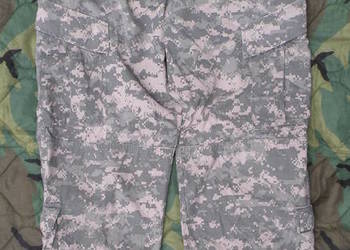 Spodnie ACU medium regular ucp