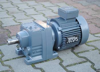 Motoreduktor 1.1kw. 90obr./min. SEW. R47DT90S4