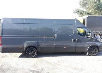 Komplet bus Iveco Daily + maszyna do natrysku piany Pur