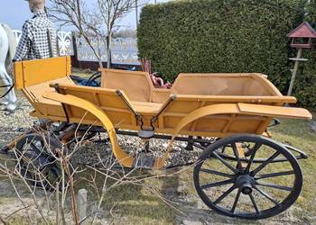 bryczka konna wóz karoca