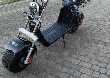 Skuter elektryczny