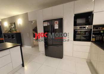 Nowoczesny dom z niezależnym lokalem użytkowym