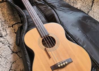 Bezprogowy Bas Elektroakustyczny Fender BG-32NS