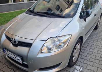Toyota Auris D4D 2008 srebrny metallic 172 tys
