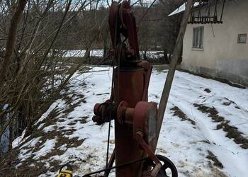 Stacjonarny ładowacz do obornika