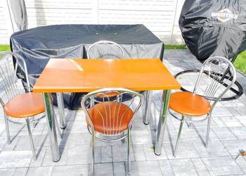 Stół do jadalni + 4 krzesła